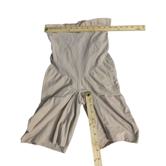 Spanx Shapewear PLUS Size 3X Cream Thigh coverage High Waist Spanx High-Waisted - Picture 4 of 4